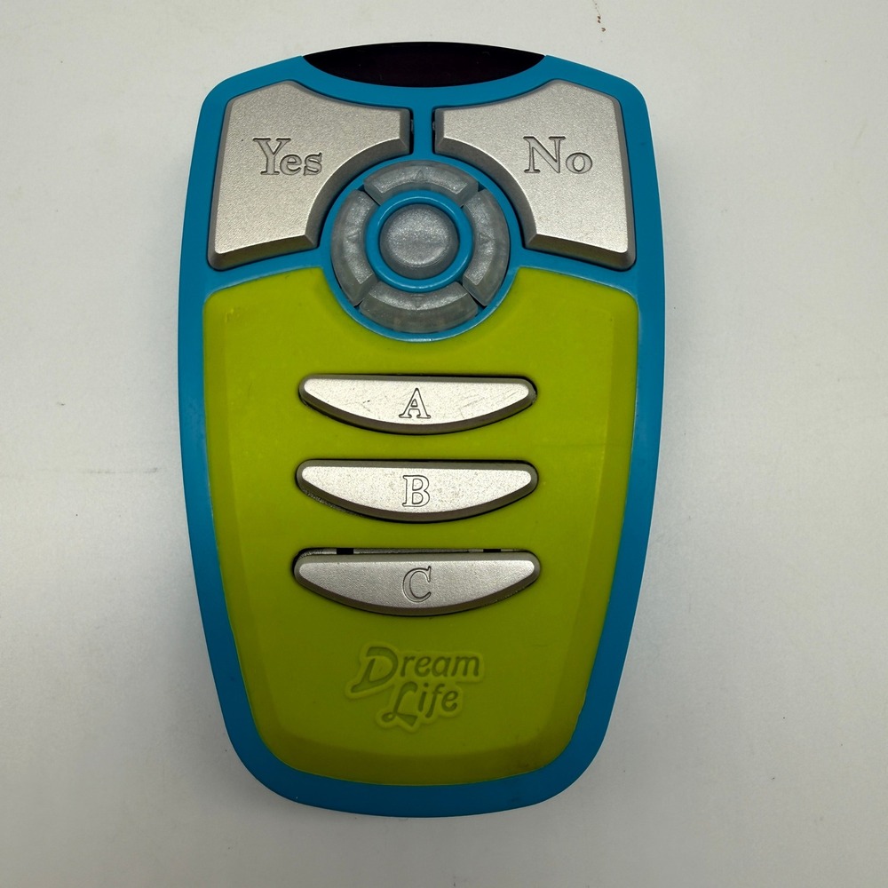 Hasbro Dream Life Remote Controller TV Plug Play Game Blue Green 2005 C290A